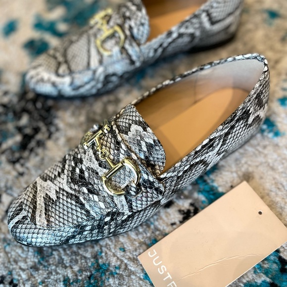 Black & White Slip On Loafer - Picture 5 of 14